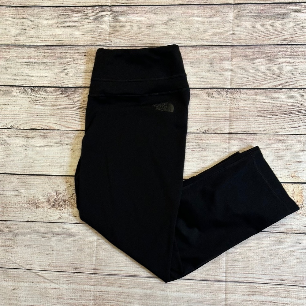 THE NORTH FACE Flashdry BLACK Leggings Capri Pants Womens Size M